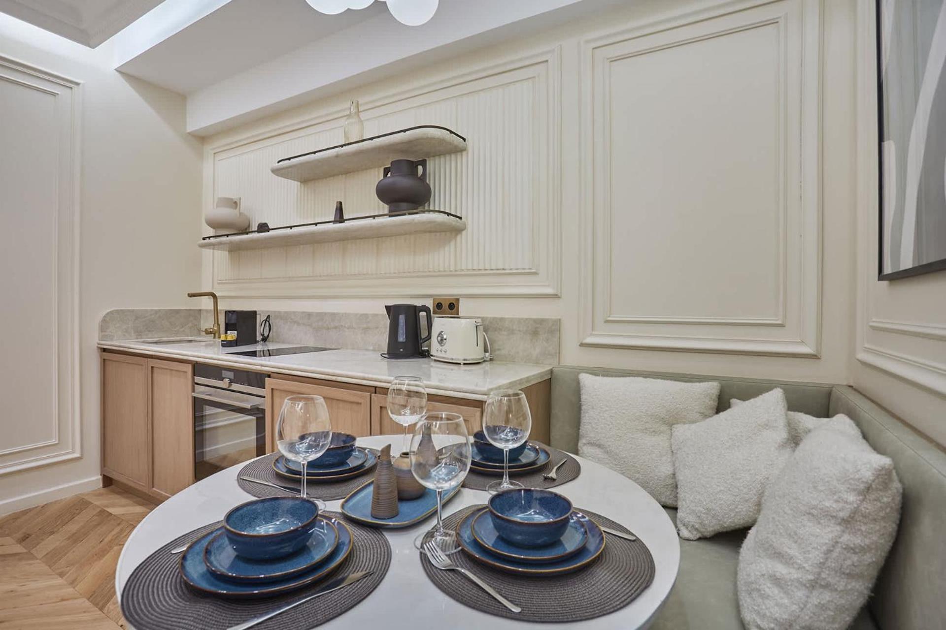 Sumptuous Opera Vendome By Studioprestige Parijs