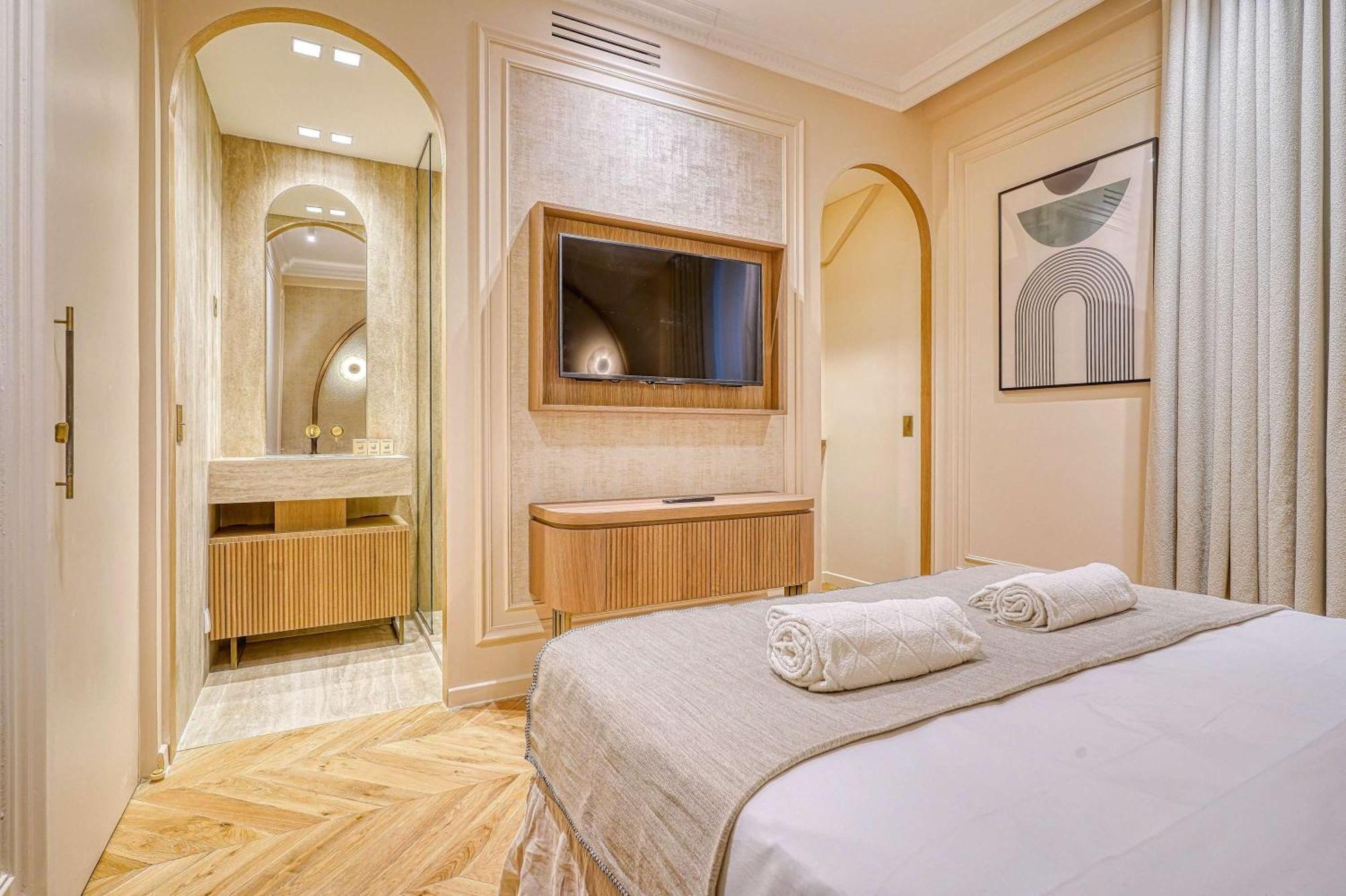 Sumptuous Opera Vendome By Studioprestige Appartement Parijs